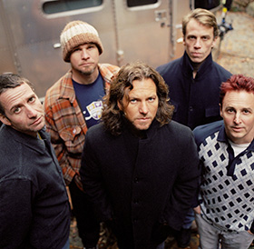 Pearl Jam: punk rock, U2 és Pink Floyd az új albumon
