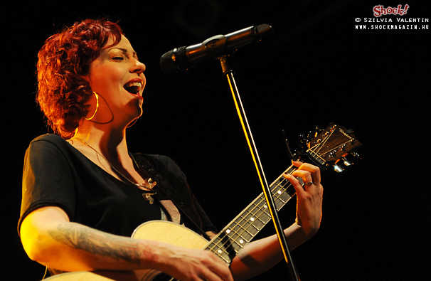 anneke_van_giersbergen_k2014_2