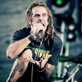 „Remélhetőleg ha a Bad Brains vagy a Sex Pistols megkeresne, a többiek akkor sem mondanák azt, hogy nem”