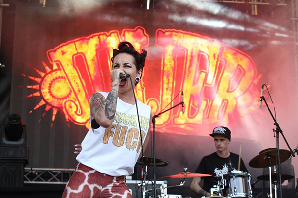 0704jinjer2