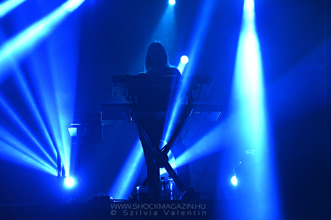 amorphis_k2019_04