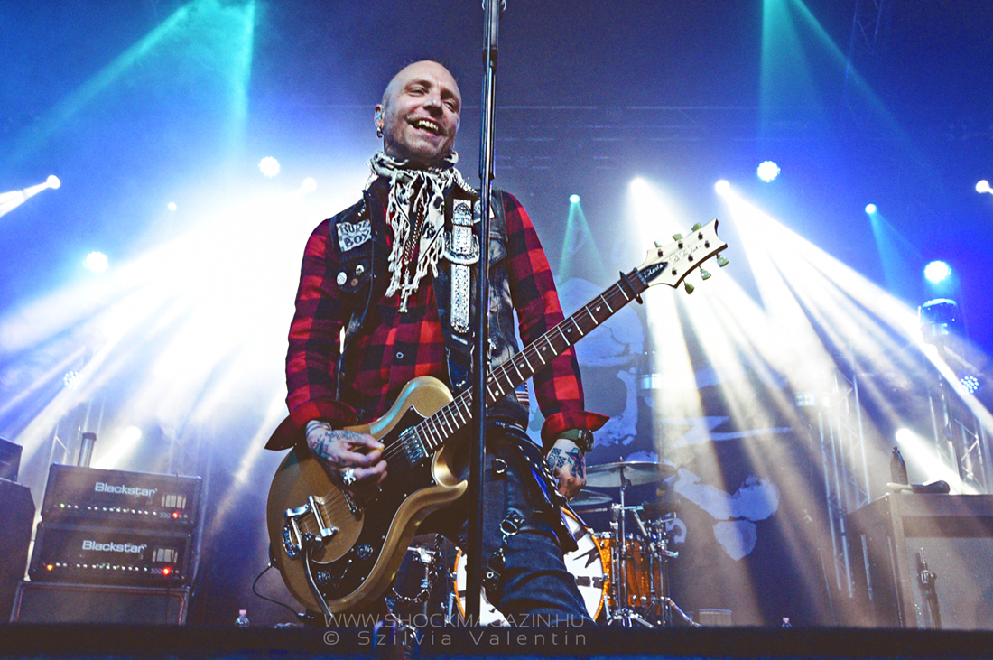 backyard_babies_k2019_02