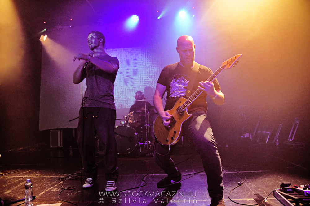 0209_madrobotsj