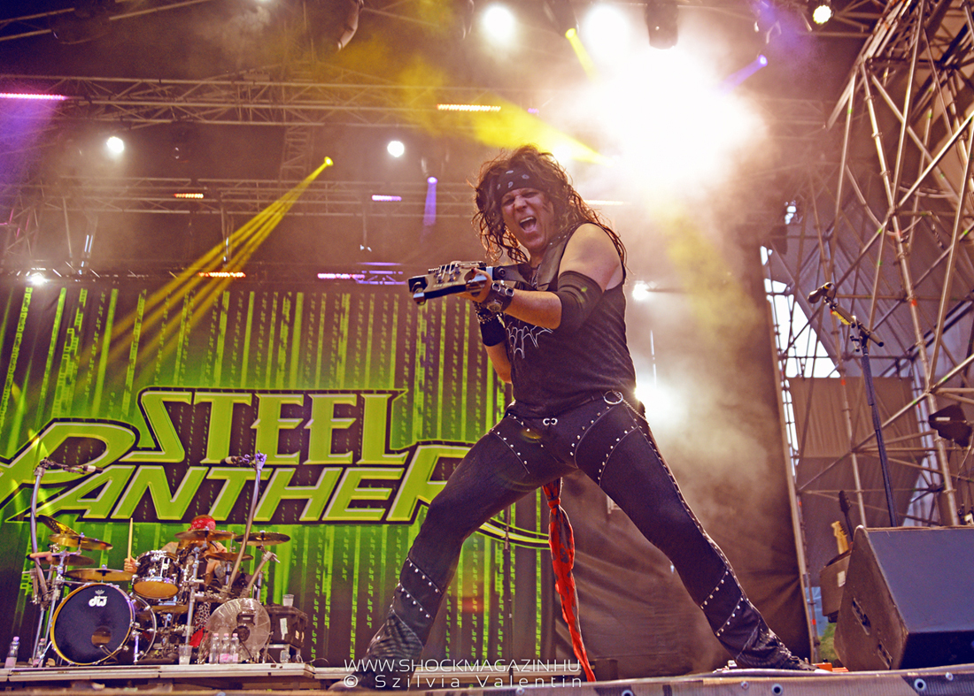 steel_panther_k2022_03