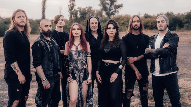 „Az Awen zeneileg az album egyik legfogósabb dala, kicsit a modern metál felé nyújtózkodunk benne”
