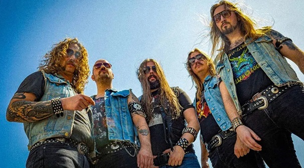 „A Power Thrash lényegre törő, brutális és még a fénysebességnél is gyorsabb dal!”
