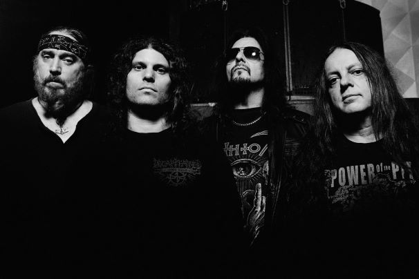 Death To All: budapesti koncert a Spiritual Healing és a Symbolic dalaival