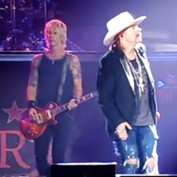 Duff: „Meg kellett történnie, hogy ismét színpadra lépjek Axl-lel”