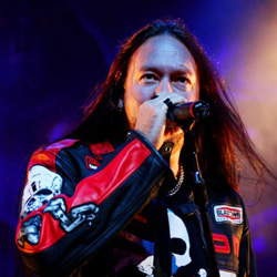 Hammerfall: nézd meg a Pokolgép feldolgozás stúdióklipjét!