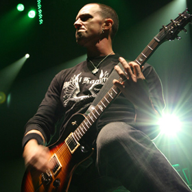 Riff- és szólózuhatag a Creed / Alter Bridge gitáros szólólemezén
