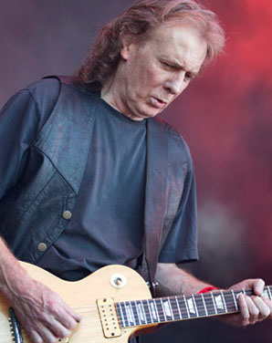 Fastway: „Azt hittem, a Motörhead színpadán ér majd a halál”
