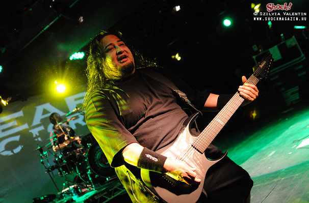 Dino Cazares